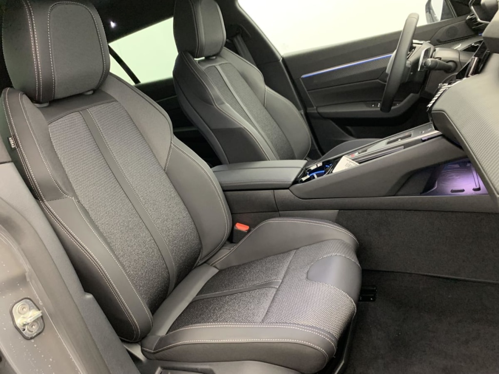 PEUGEOT 508 SW Hybrid 180 e-EAT8 Allure - ref: 1-375549 - Photo 9