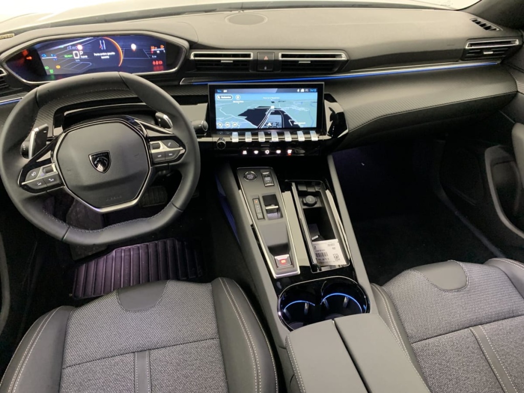 PEUGEOT 508 SW Hybrid 180 e-EAT8 Allure - ref: 1-375559 - Photo 13