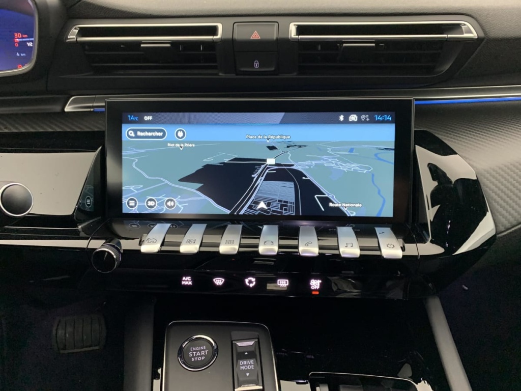 PEUGEOT 508 SW Hybrid 180 e-EAT8 Allure - ref: 1-375560 - Photo 17