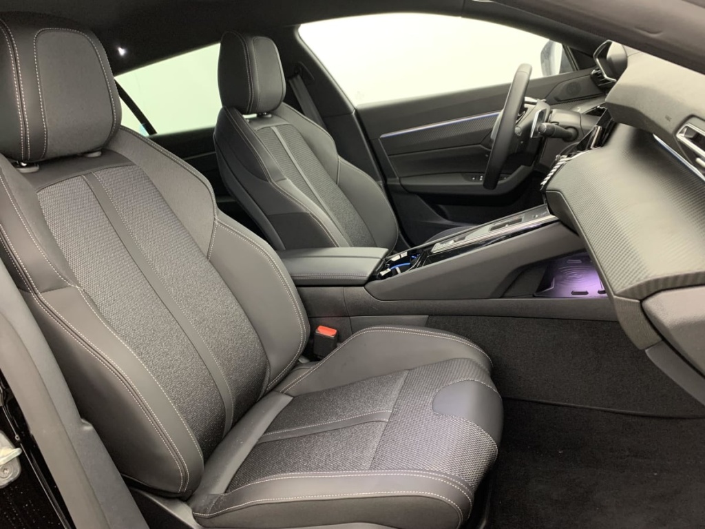 PEUGEOT 508 SW Hybrid 180 e-EAT8 Allure - ref: 1-375605 - Photo 9