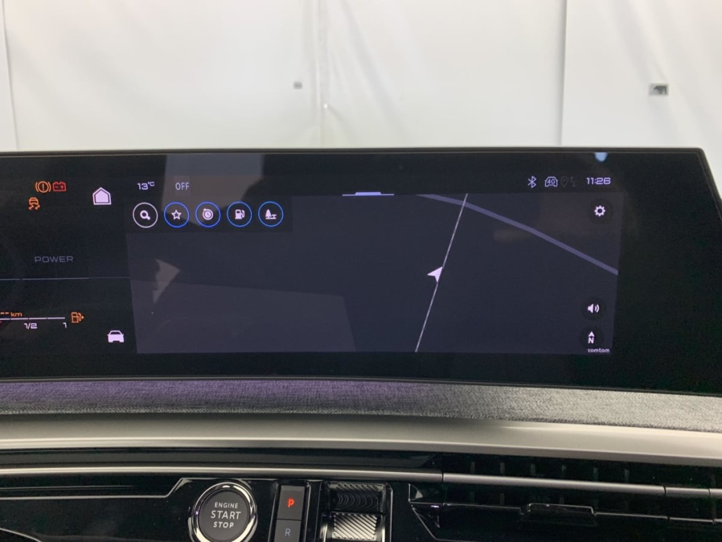 PEUGEOT 5008 Hybrid 145 e-DCS6 GT - ref: 1-375691 - Photo 19