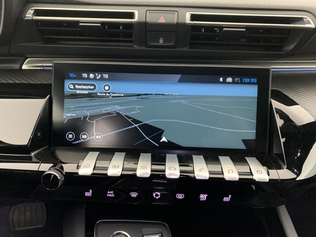 PEUGEOT 508 SW Hybrid 225 e-EAT8 Allure - ref: 1-375711 - Photo 16