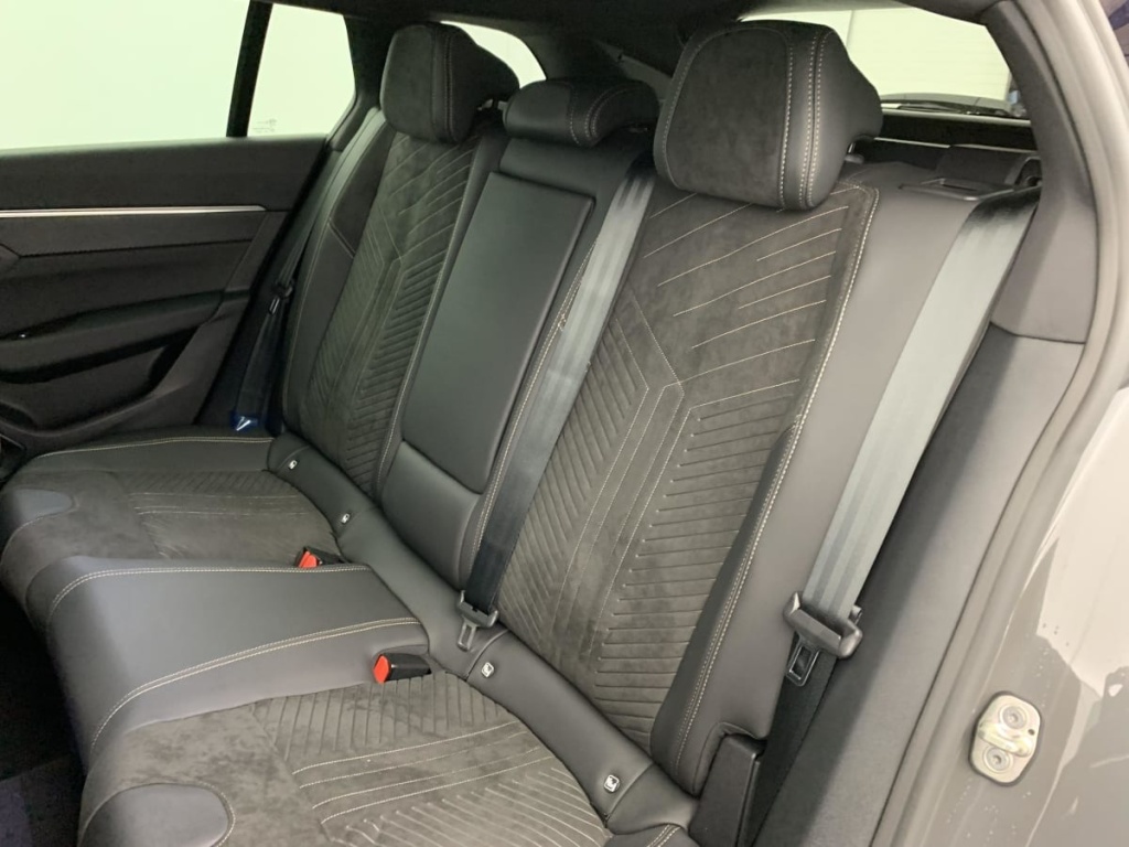 PEUGEOT 508 SW Hybrid 225 e-EAT8 Allure - ref: 1-375751 - Photo 18