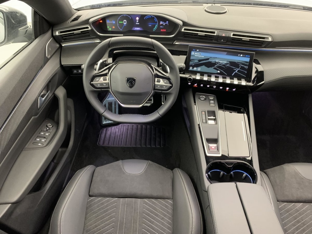 PEUGEOT 508 SW Hybrid 225 e-EAT8 Allure - ref: 1-375788 - Photo 13