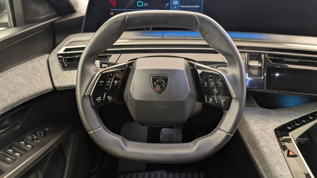 PEUGEOT 3008 Hybrid 145 e-DCS6 Allure - ref: 1-375797 - Photo 14