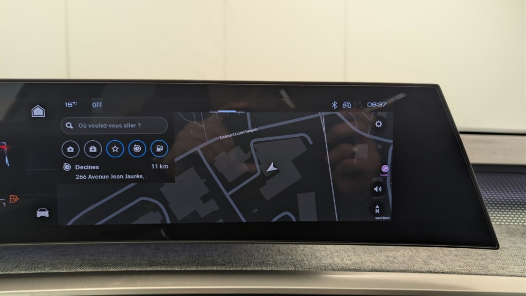 PEUGEOT 3008 Hybrid 145 e-DCS6 GT - ref: 1-376011 - Photo 19