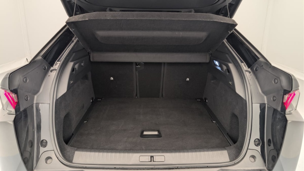 PEUGEOT 3008 Hybrid 145 e-DCS6 GT - ref: 1-376019 - Photo 11