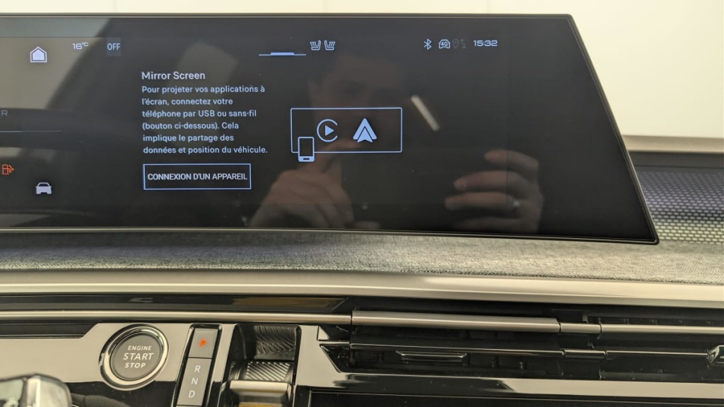 PEUGEOT 3008 Hybrid 145 e-DCS6 GT - ref: 1-376029 - Photo 18