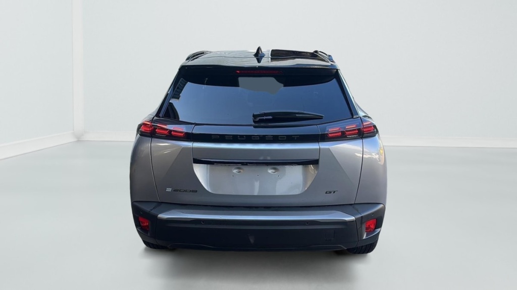 PEUGEOT 2008 50 kWh 136 ch GT - ref: 1-376033 - Photo 6