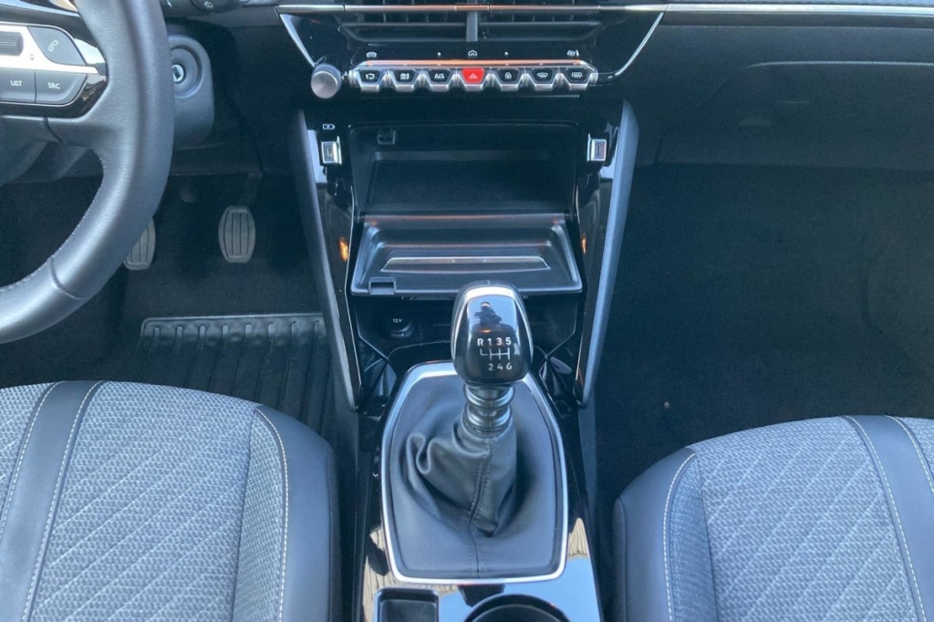 PEUGEOT 208 100 S S BVM6 Allure - ref: 1-376074 - Photo 16