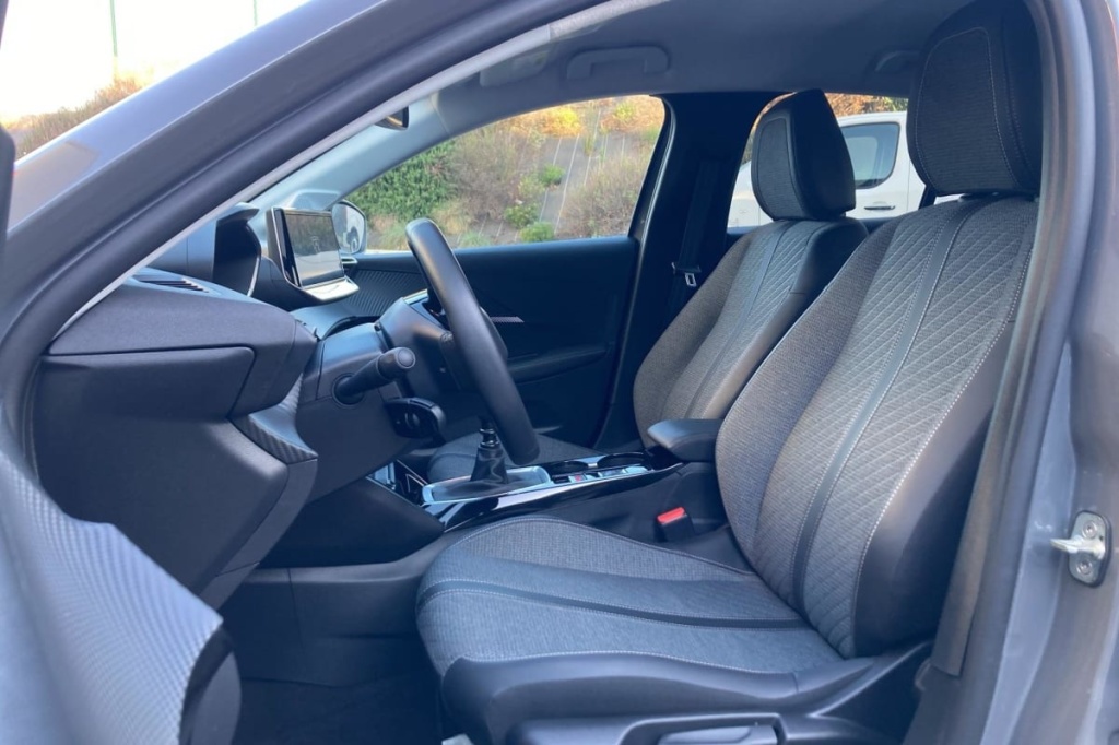 PEUGEOT 208 100 S S BVM6 Allure - ref: 1-376074 - Photo 9