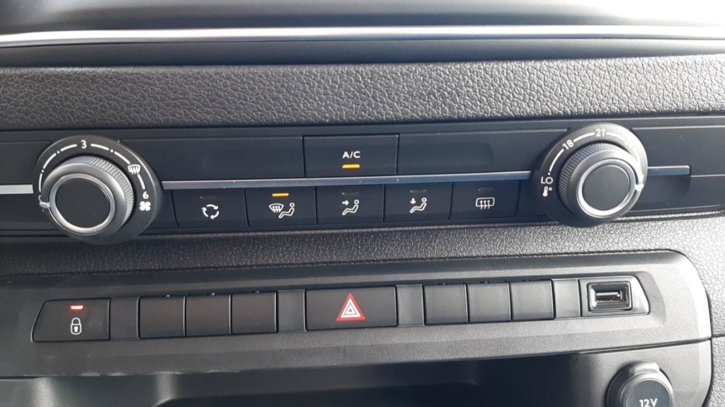 PEUGEOT E-EXPERT COMBI M ELECTRIQUE 75 KWH 136CH - ref: 1-376205 - Photo 17