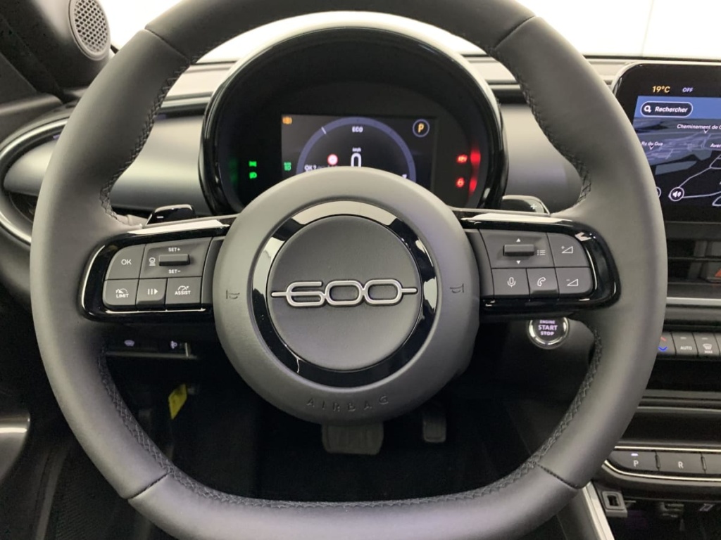 FIAT 600 T-Gen 3 1.2 Hybrid 145ch eDCT6 Sport - ref: 1-376229 - Photo 16