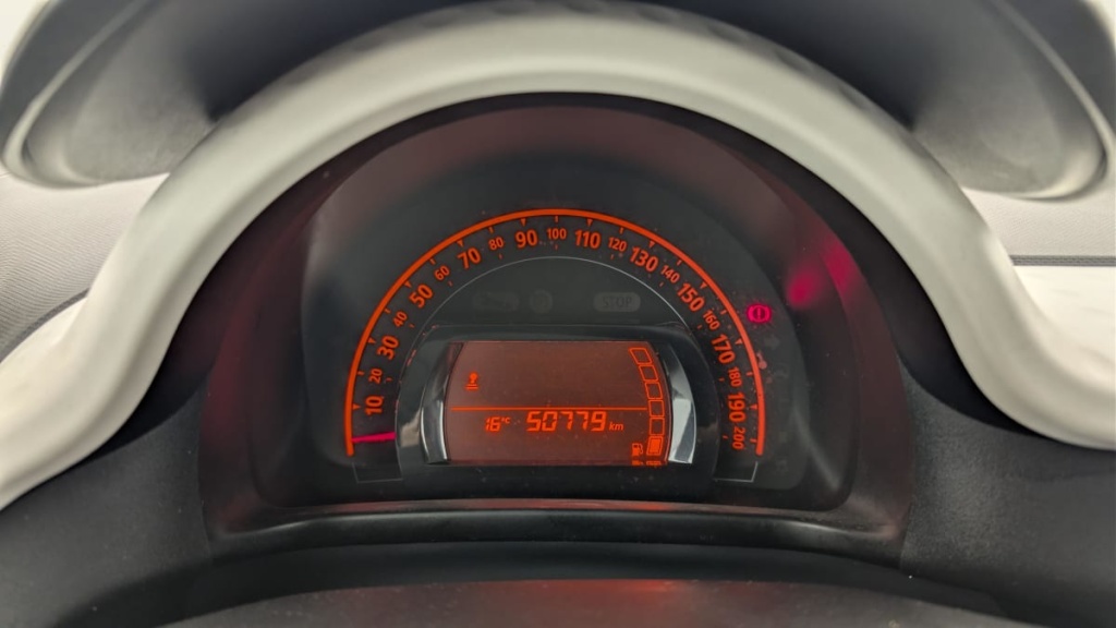 RENAULT Twingo 1.0 SCE 70 ZEN - ref: 1-376402 - Photo 19