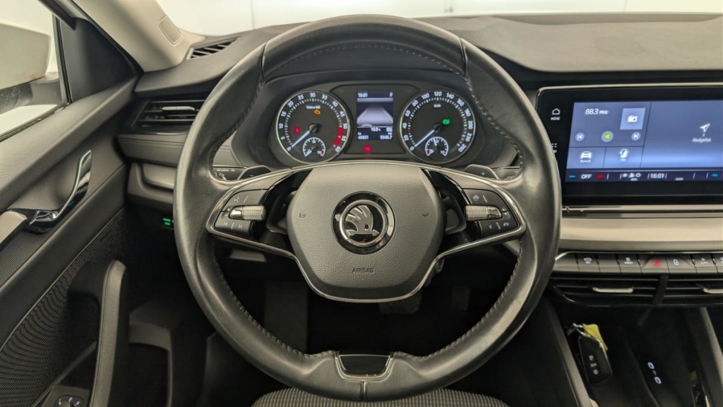 SKODA Octavia Combi 2.0 TDI 150 ch DSG7 Ambition - ref: 1-376528 - Photo 14