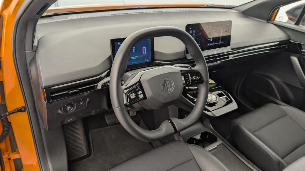 MG MG4 ELECTRIC 64KWH - 150 KW 2WD LUXURY - ref: 1-376745 - Photo 15