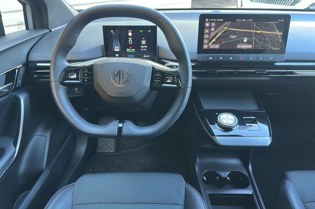 MG MG4 ELECTRIC 64KWH - 150 KW 2WD LUXURY - ref: 1-376749 - Photo 13