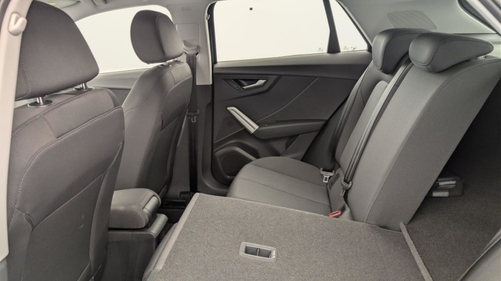 AUDI Q2 30 TFSI 110 BVM6 Design - ref: 1-376884 - Photo 12