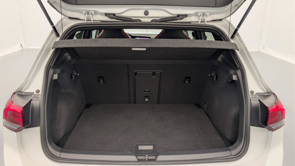 VOLKSWAGEN Golf 2.0 TSI 300 DSG7 GTI CLUBSPORT - ref: 1-377018 - Photo 11