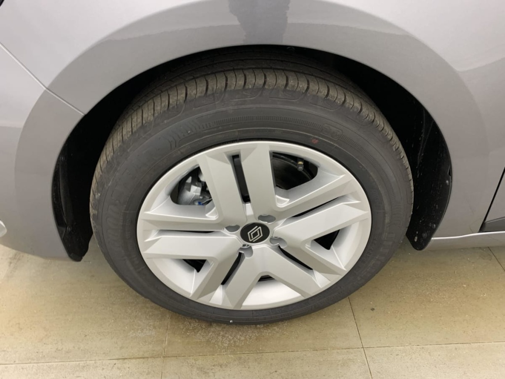 RENAULT Clio BLUE DCI 100 CH GSR2 EVOLUTION - ref: 1-377359 - Photo 19