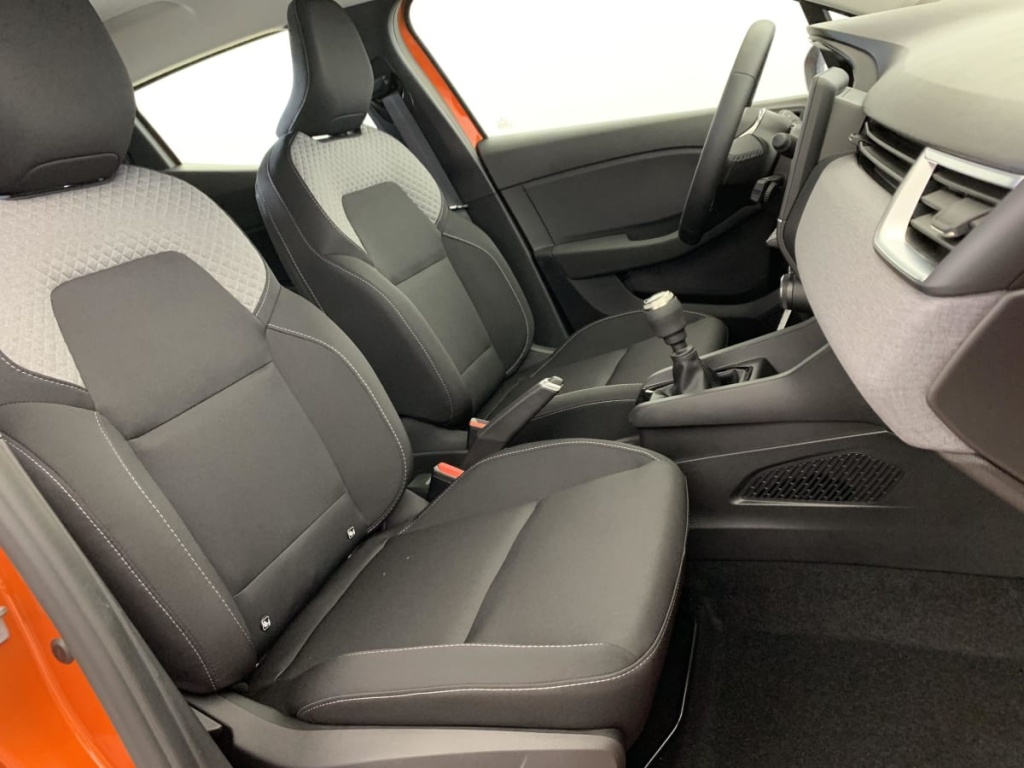 RENAULT Clio BLUE DCI 100 CH GSR2 EVOLUTION - ref: 1-377461 - Photo 9