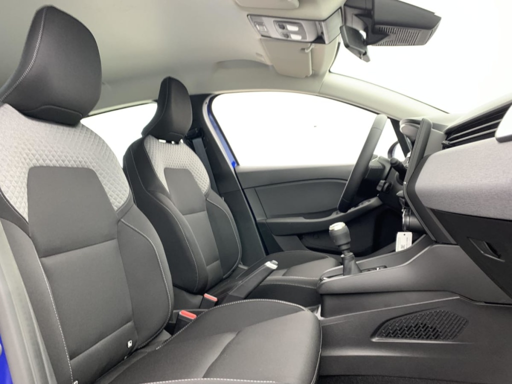 RENAULT Clio BLUE DCI 100 CH GSR2 EVOLUTION - ref: 1-377470 - Photo 9