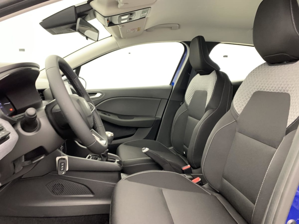 RENAULT Clio BLUE DCI 100 CH GSR2 EVOLUTION - ref: 1-377472 - Photo 16