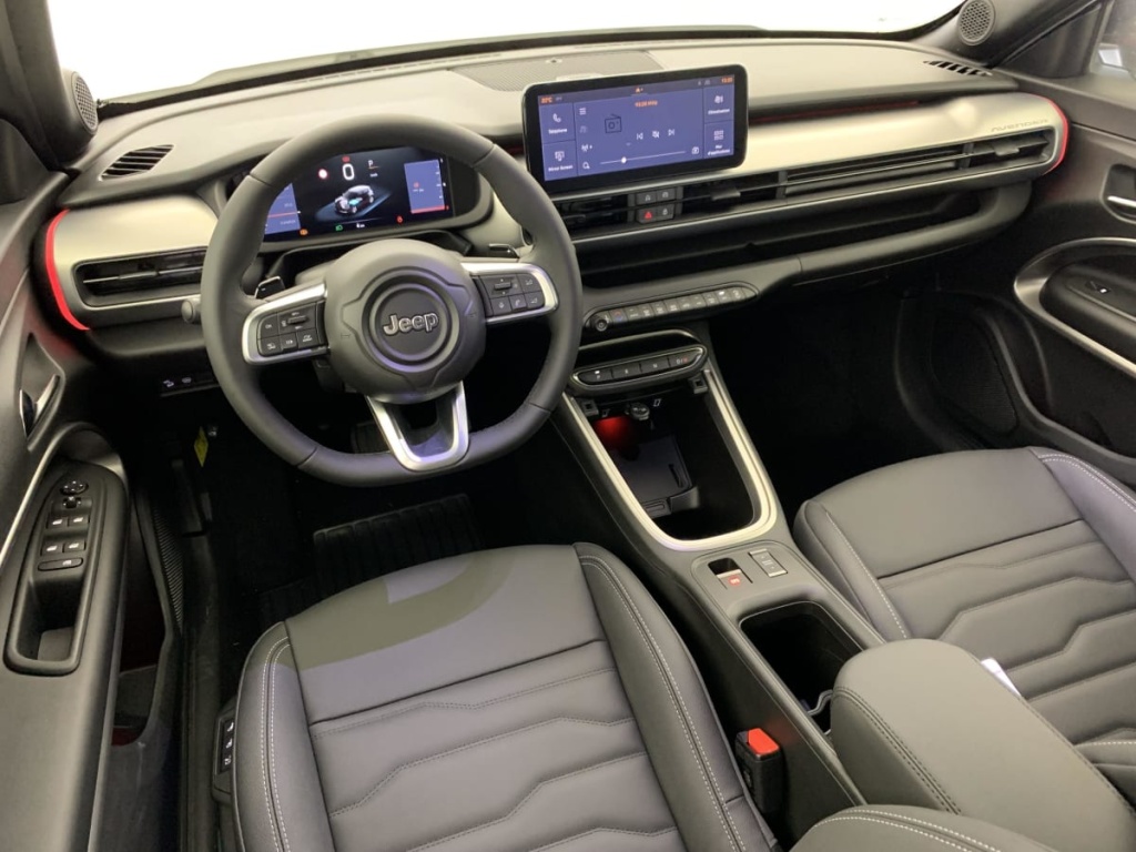 JEEP Avenger 1.2 Turbo T3 110 ch e-Hybrid BVR6 Summit - ref: 1-377485 - Photo 14