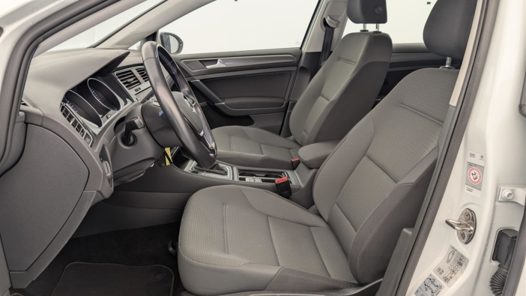 VOLKSWAGEN Golf 136 Electrique - ref: 1-377699 - Photo 16