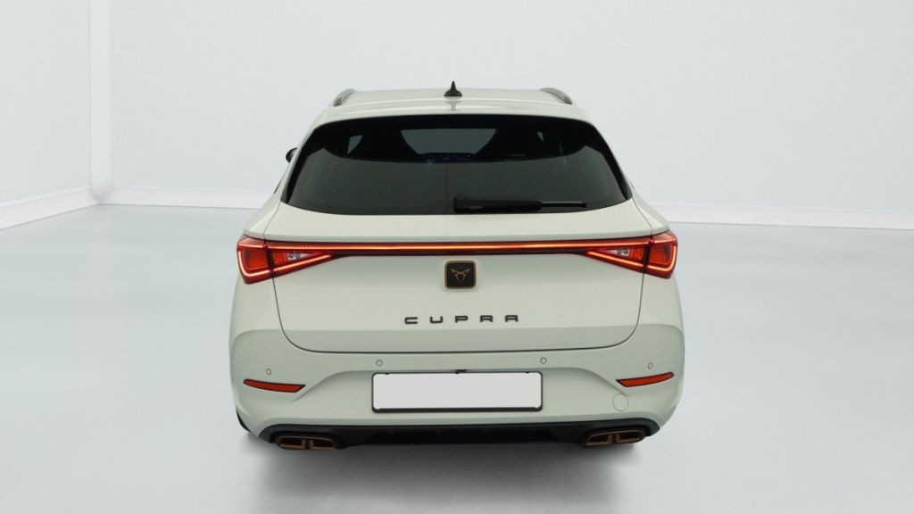 CUPRA Leon Sportstourer 1.4 e-HYBRID 204 ch DSG6 V - ref: 1-377700 - Photo 6