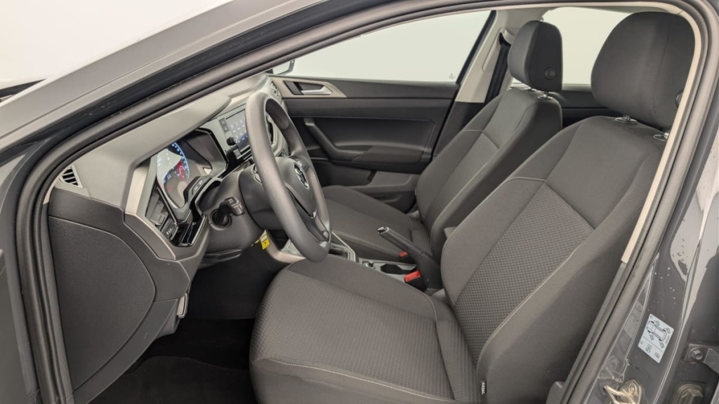 VOLKSWAGEN Polo 1.0 TSI 95 S S DSG7 - ref: 1-377780 - Photo 16