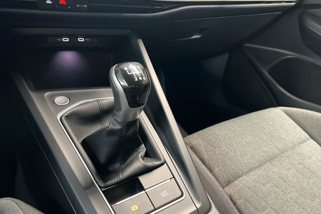 VOLKSWAGEN Golf 1.5 TSI EVO2 116 BVM6 LIFE PLUS - ref: 1-377825 - Photo 16