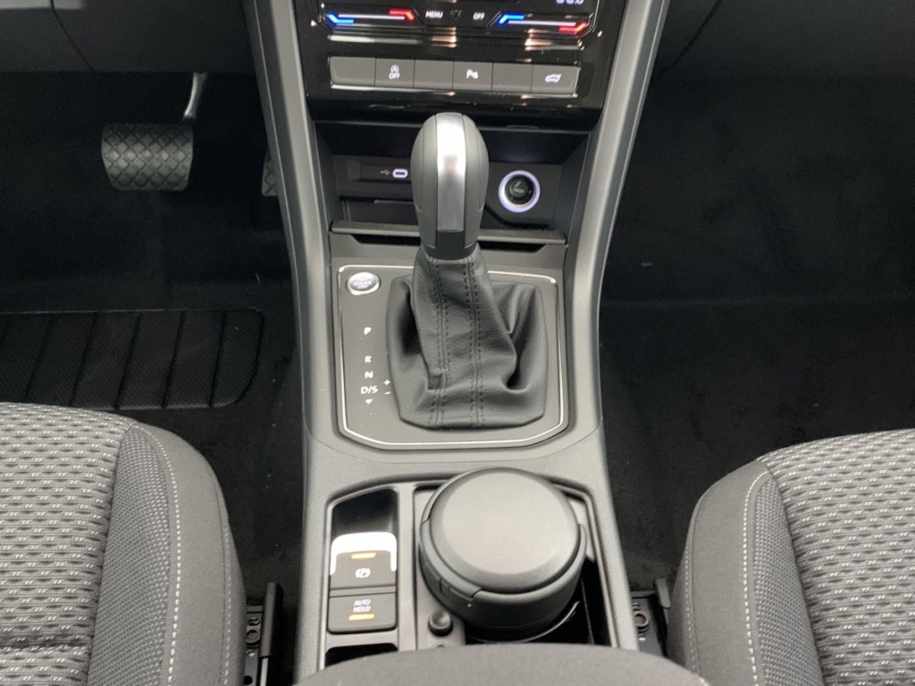 VOLKSWAGEN Touran 1.5 TSI EVO 150 DSG7 7pl VW Edition - ref: 1-377888 - Photo 16