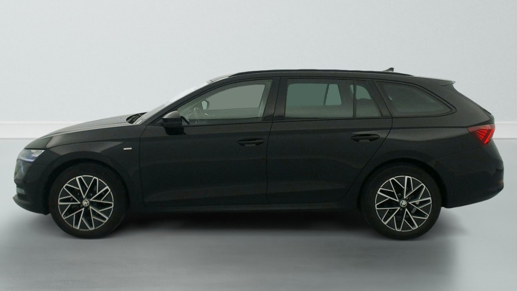 SKODA Octavia Combi 1.5 TSI 150 ch ACT Ambition - ref: 1-377970 - Photo 4