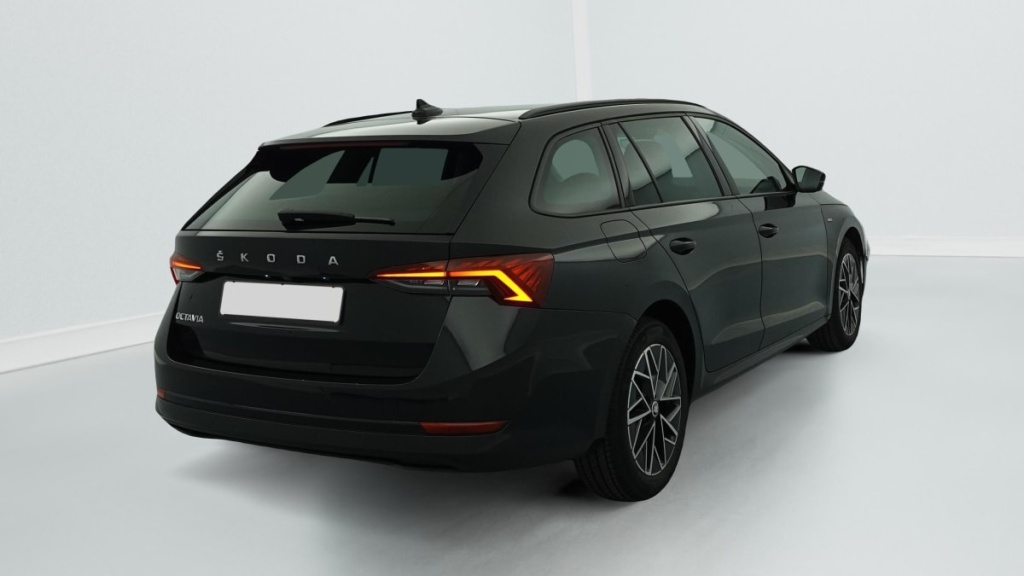 SKODA Octavia Combi 1.5 TSI 150 ch ACT Ambition - ref: 1-377970 - Photo 7