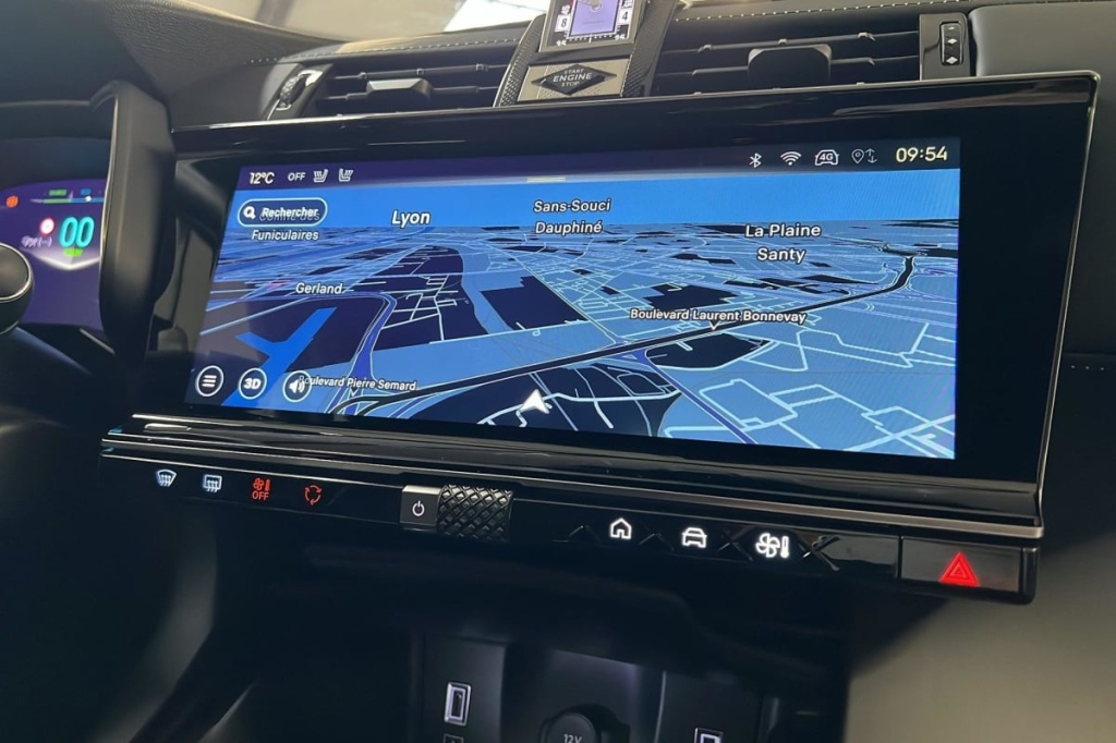 DS DS7 Hybride Rechargeable E-Tense 225 EAT8 Opera - ref: 1-378235 - Photo 17