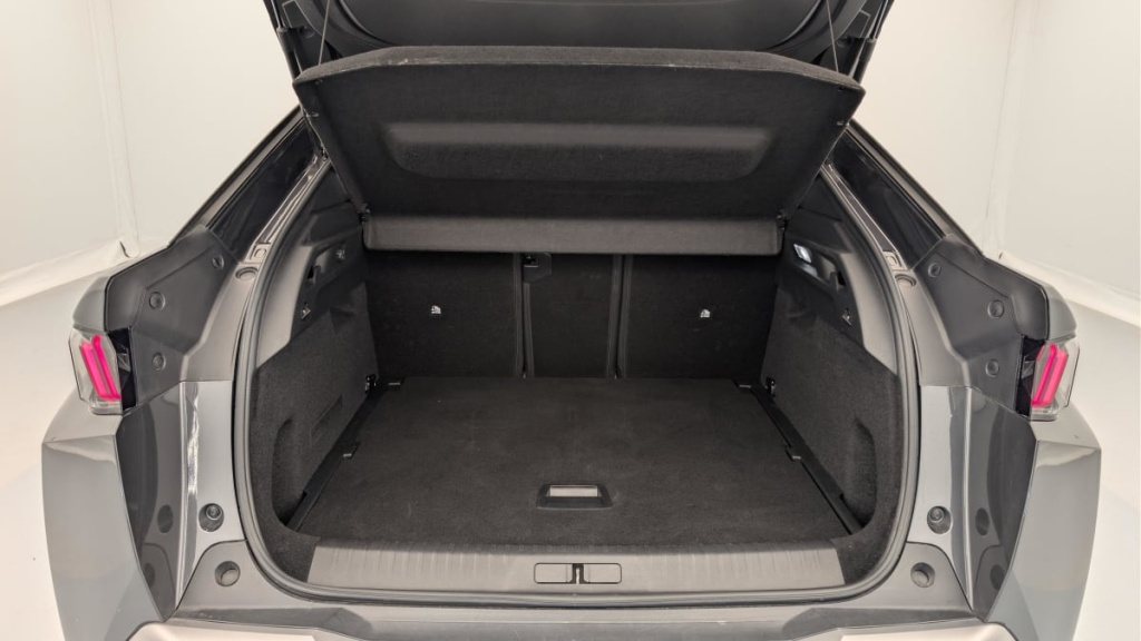 PEUGEOT 3008 Hybrid 145 e-DCS6 Allure - ref: 1-378263 - Photo 11