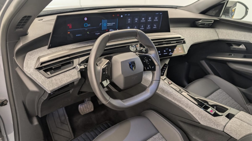 PEUGEOT 3008 Hybrid 145 e-DCS6 Allure - ref: 1-378301 - Photo 15