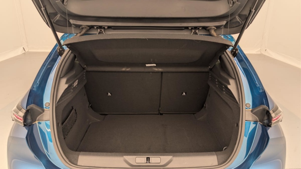 PEUGEOT 308 Hybrid 145 e-DCS6 Allure - ref: 1-378332 - Photo 11