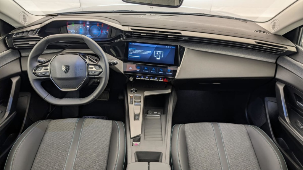 PEUGEOT 308 Hybrid 145 e-DCS6 Allure - ref: 1-378336 - Photo 13