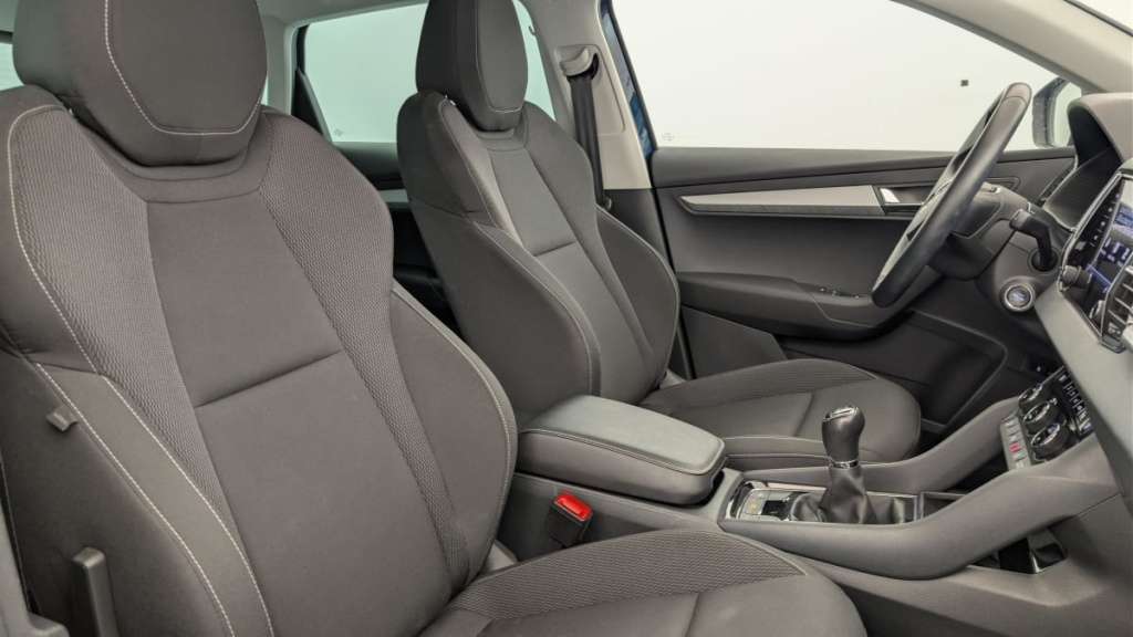 SKODA Karoq 2.0 TDI 116 ch SCR Business - ref: 1-378460 - Photo 9