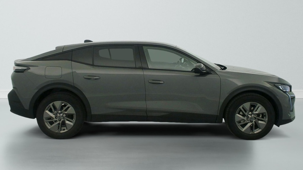 PEUGEOT 408 Hybrid 136 e-DCS6 Allure - ref: 1-378467 - Photo 8