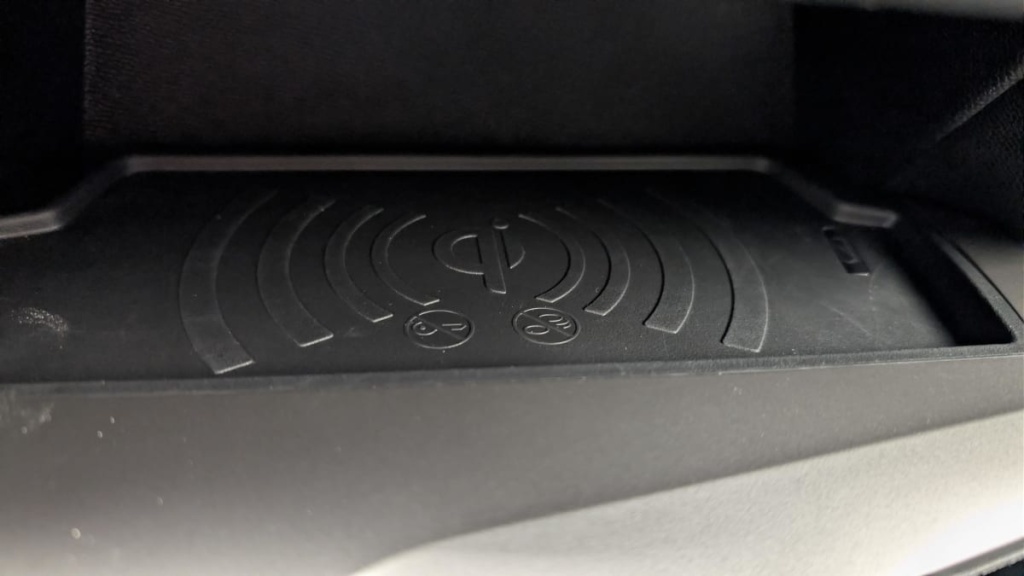 PEUGEOT 408 Hybrid 136 e-DCS6 Allure - ref: 1-378469 - Photo 20