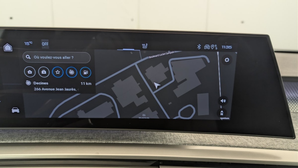 PEUGEOT 3008 Hybrid 145 e-DCS6 GT - ref: 1-378499 - Photo 18