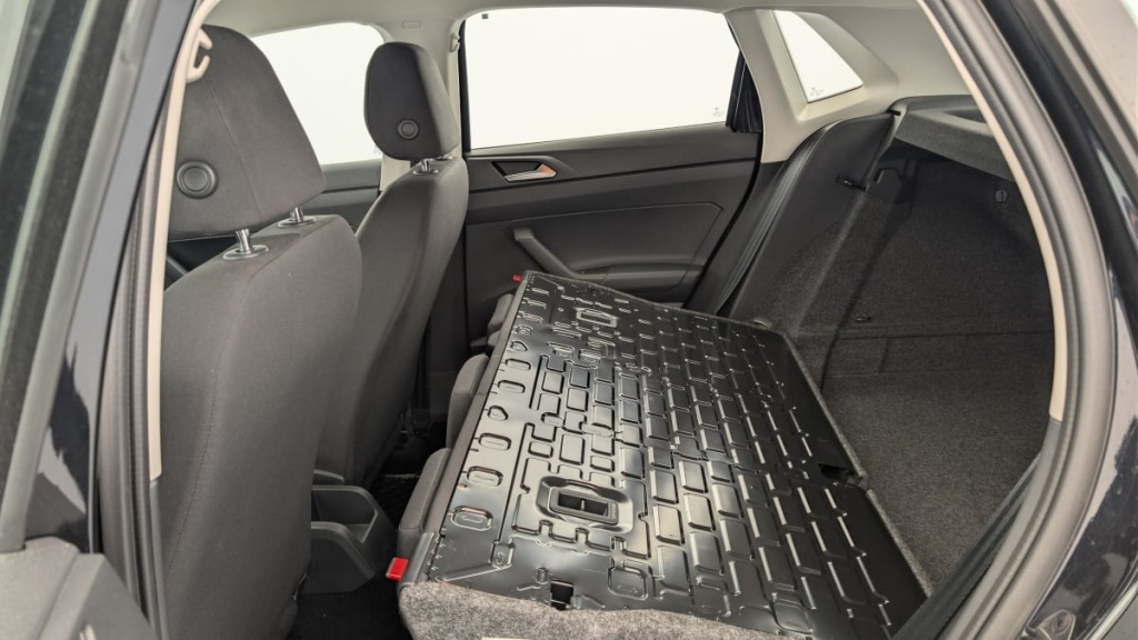 VOLKSWAGEN Polo 1.0 80 S S BVM5 - ref: 1-378562 - Photo 12