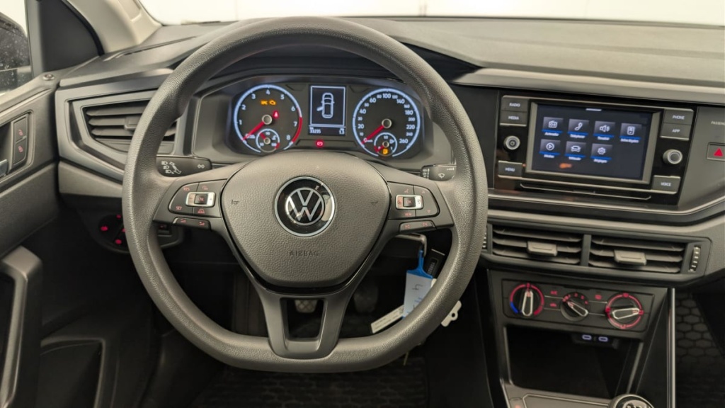 VOLKSWAGEN Polo 1.0 80 S S BVM5 - ref: 1-378562 - Photo 14