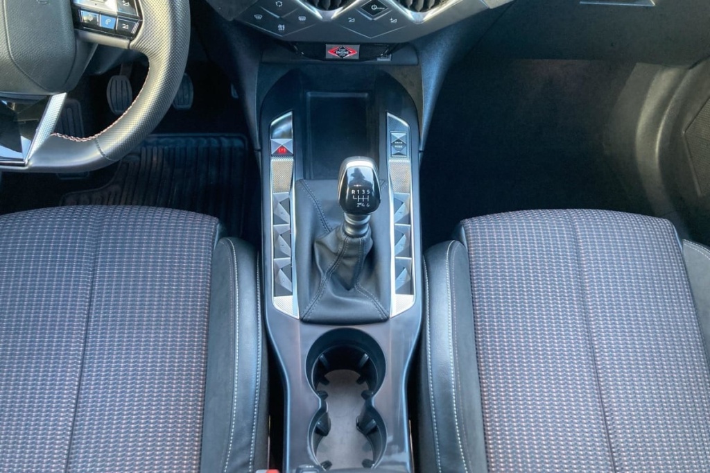 DS DS3 PureTech 100 BVM6 Performance Line - ref: 1-378589 - Photo 17