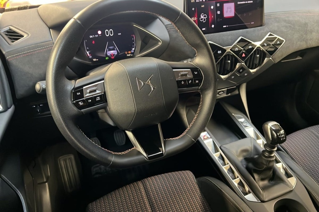 DS DS3 PureTech 100 BVM6 Performance Line - ref: 1-378601 - Photo 13