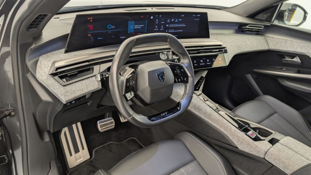 PEUGEOT 3008 Hybrid 145 e-DCS6 GT - ref: 1-378629 - Photo 15