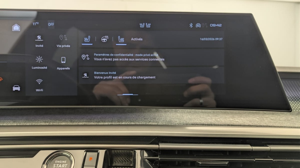 PEUGEOT 3008 Hybrid 145 e-DCS6 GT - ref: 1-378629 - Photo 20